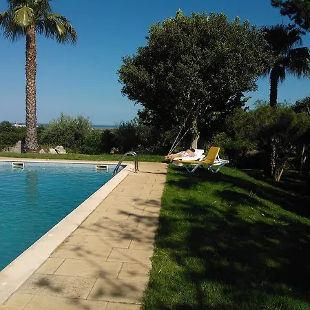 Quinta Da Moura Casa-de-campo * 塔维拉