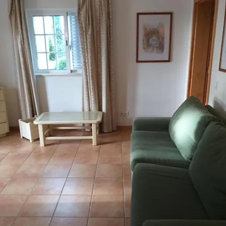 Quinta Da Moura Casa-de-campo 乡村民宿 塔维拉